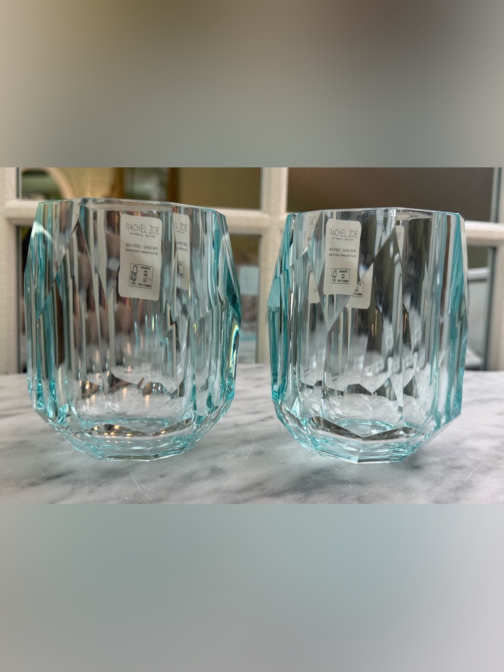 New RACHEL ZOE Aqua Blue Acrylic Faceted Tumbler Drink Glass - Picture 5 of 5